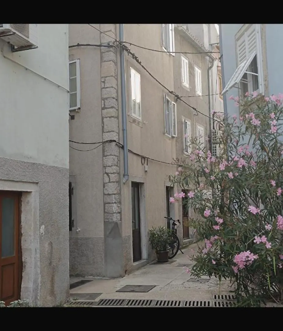 Apartment Nona Cres